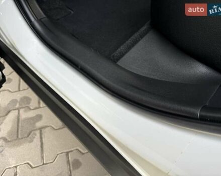 Білий Тойота РАВ 4, об'ємом двигуна 1.99 л та пробігом 76 тис. км за 22500 $, фото 71 на Automoto.ua