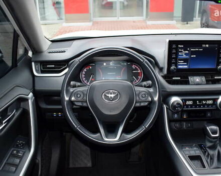 Білий Тойота РАВ 4, об'ємом двигуна 1.99 л та пробігом 112 тис. км за 26800 $, фото 8 на Automoto.ua