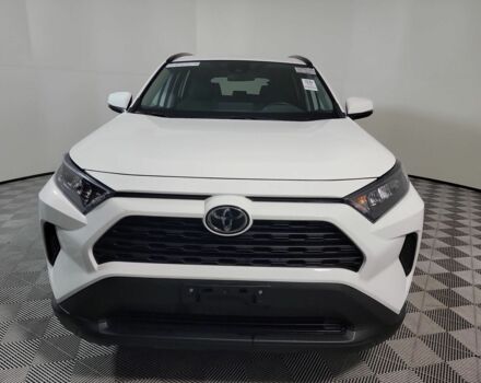 Білий Тойота РАВ 4, об'ємом двигуна 2.5 л та пробігом 30 тис. км за 19500 $, фото 3 на Automoto.ua