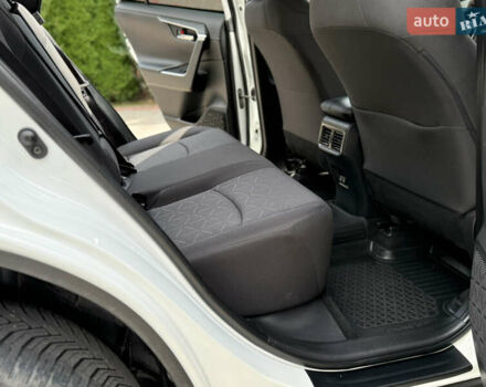 Белый Тойота РАВ 4, объемом двигателя 1.99 л и пробегом 159 тыс. км за 25999 $, фото 26 на Automoto.ua