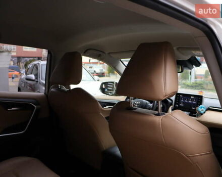 Білий Тойота РАВ 4, об'ємом двигуна 2.49 л та пробігом 95 тис. км за 37900 $, фото 43 на Automoto.ua