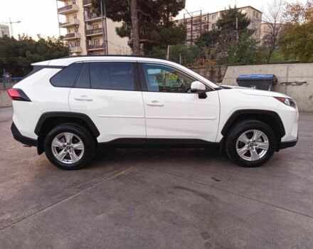 Белый Тойота РАВ 4, объемом двигателя 0 л и пробегом 112 тыс. км за 16000 $, фото 3 на Automoto.ua