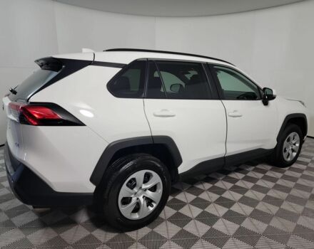 Білий Тойота РАВ 4, об'ємом двигуна 2.5 л та пробігом 30 тис. км за 19500 $, фото 4 на Automoto.ua