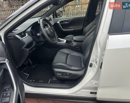 Белый Тойота РАВ 4, объемом двигателя 2.5 л и пробегом 88 тыс. км за 34999 $, фото 19 на Automoto.ua