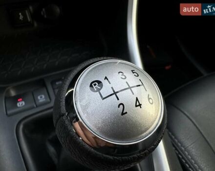 Білий Тойота РАВ 4, об'ємом двигуна 1.99 л та пробігом 76 тис. км за 22500 $, фото 55 на Automoto.ua