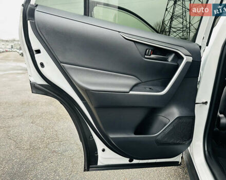 Белый Тойота РАВ 4, объемом двигателя 1.99 л и пробегом 95 тыс. км за 26700 $, фото 16 на Automoto.ua