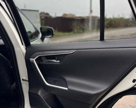 Белый Тойота РАВ 4, объемом двигателя 2.5 л и пробегом 55 тыс. км за 37500 $, фото 17 на Automoto.ua