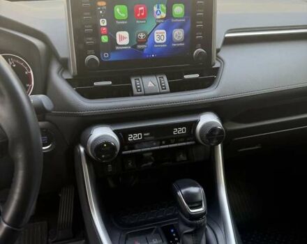 Тойота РАВ 4 2021 в Полтаве на Automoto.ua Белый Тойота РАВ 4, объемом двигателя 1.99 л и пробегом 32 тыс. км за 30900 $, фото 33 на Automoto.ua