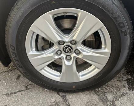 Тойота РАВ 4 2021 в Полтаве на Automoto.ua Белый Тойота РАВ 4, объемом двигателя 1.99 л и пробегом 32 тыс. км за 30900 $, фото 46 на Automoto.ua