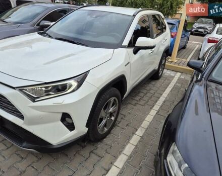 Белый Тойота РАВ 4, объемом двигателя 2.49 л и пробегом 25 тыс. км за 40000 $, фото 1 на Automoto.ua