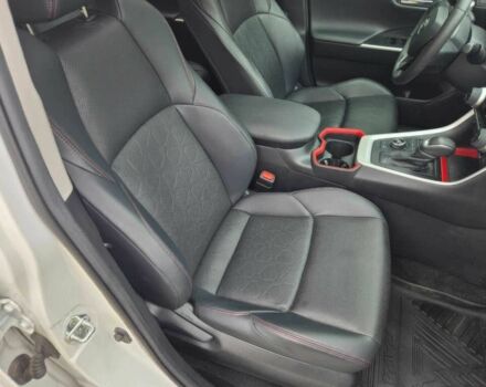 Белый Тойота РАВ 4, объемом двигателя 2.5 л и пробегом 30 тыс. км за 14000 $, фото 8 на Automoto.ua