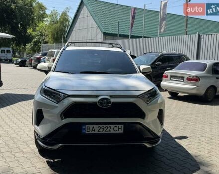 Белый Тойота РАВ 4, объемом двигателя 2.49 л и пробегом 107 тыс. км за 33500 $, фото 1 на Automoto.ua