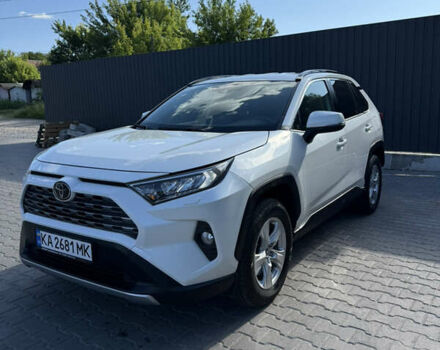Белый Тойота РАВ 4, объемом двигателя 1.99 л и пробегом 46 тыс. км за 24700 $, фото 3 на Automoto.ua