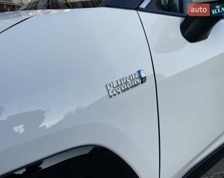 Білий Тойота РАВ 4, об'ємом двигуна 2.49 л та пробігом 75 тис. км за 35500 $, фото 19 на Automoto.ua