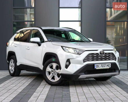 Белый Тойота РАВ 4, объемом двигателя 1.99 л и пробегом 55 тыс. км за 29900 $, фото 2 на Automoto.ua