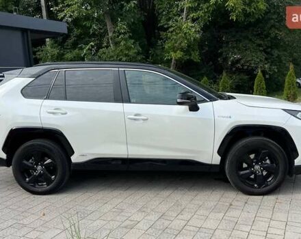 Білий Тойота РАВ 4, об'ємом двигуна 2.49 л та пробігом 86 тис. км за 33900 $, фото 7 на Automoto.ua