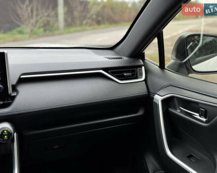 Белый Тойота РАВ 4, объемом двигателя 2.5 л и пробегом 55 тыс. км за 37500 $, фото 24 на Automoto.ua