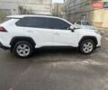 Тойота РАВ 4 2021 в Полтаве на Automoto.ua Белый Тойота РАВ 4, объемом двигателя 1.99 л и пробегом 32 тыс. км за 30900 $, фото 53 на Automoto.ua
