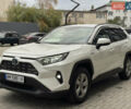 Белый Тойота РАВ 4, объемом двигателя 2.5 л и пробегом 97 тыс. км за 29900 $, фото 1 на Automoto.ua
