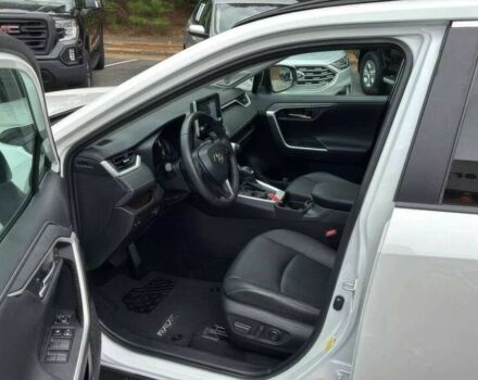 Белый Тойота РАВ 4, объемом двигателя 2.5 л и пробегом 21 тыс. км за 17400 $, фото 9 на Automoto.ua