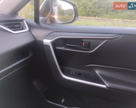 Білий Тойота РАВ 4, об'ємом двигуна 2.49 л та пробігом 66 тис. км за 23000 $, фото 3 на Automoto.ua