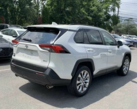 Білий Тойота РАВ 4, об'ємом двигуна 2.5 л та пробігом 15 тис. км за 11500 $, фото 5 на Automoto.ua