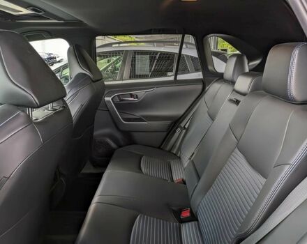 Белый Тойота РАВ 4, объемом двигателя 2.5 л и пробегом 21 тыс. км за 16000 $, фото 9 на Automoto.ua