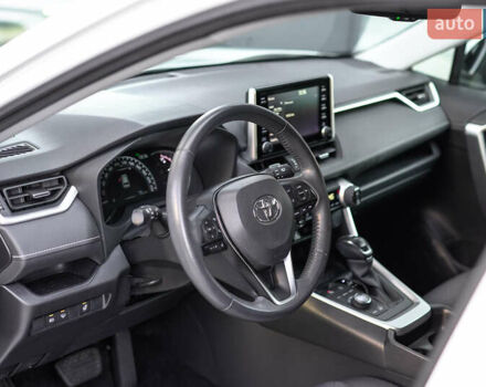 Белый Тойота РАВ 4, объемом двигателя 1.99 л и пробегом 55 тыс. км за 29900 $, фото 12 на Automoto.ua