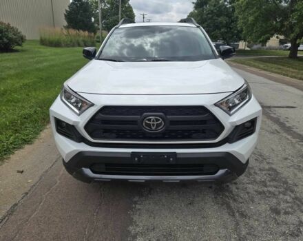 Белый Тойота РАВ 4, объемом двигателя 2.5 л и пробегом 30 тыс. км за 14000 $, фото 1 на Automoto.ua