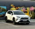 Белый Тойота РАВ 4, объемом двигателя 2 л и пробегом 75 тыс. км за 28399 $, фото 1 на Automoto.ua