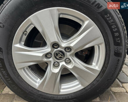 Білий Тойота РАВ 4, об'ємом двигуна 2 л та пробігом 92 тис. км за 34000 $, фото 7 на Automoto.ua