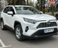 Тойота РАВ 4 2021 в Кривом Роге на Automoto.ua Белый Тойота РАВ 4, объемом двигателя 1.99 л и пробегом 51 тыс. км за 26000 $, фото 1 на Automoto.ua