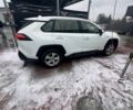 Белый Тойота РАВ 4, объемом двигателя 2.5 л и пробегом 260 тыс. км за 24500 $, фото 3 на Automoto.ua