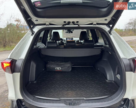 Белый Тойота РАВ 4, объемом двигателя 2.5 л и пробегом 55 тыс. км за 37500 $, фото 14 на Automoto.ua