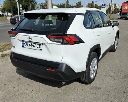 Білий Тойота РАВ 4, об'ємом двигуна 1.99 л та пробігом 138 тис. км за 23750 $, фото 3 на Automoto.ua