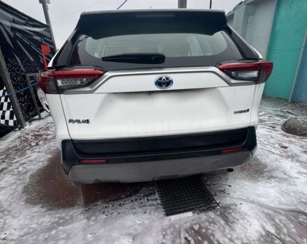 Белый Тойота РАВ 4, объемом двигателя 2.5 л и пробегом 260 тыс. км за 24500 $, фото 4 на Automoto.ua