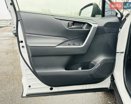 Белый Тойота РАВ 4, объемом двигателя 1.99 л и пробегом 95 тыс. км за 26700 $, фото 14 на Automoto.ua