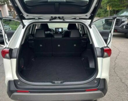 Белый Тойота РАВ 4, объемом двигателя 2.5 л и пробегом 21 тыс. км за 17400 $, фото 11 на Automoto.ua