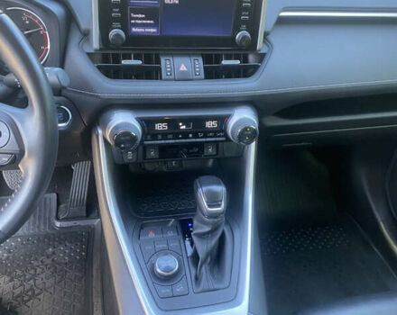 Білий Тойота РАВ 4, об'ємом двигуна 1.99 л та пробігом 61 тис. км за 34800 $, фото 17 на Automoto.ua