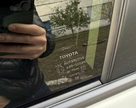 Тойота РАВ 4 2021 в Полтаве на Automoto.ua Белый Тойота РАВ 4, объемом двигателя 1.99 л и пробегом 32 тыс. км за 30900 $, фото 3 на Automoto.ua