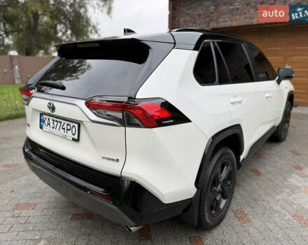 Белый Тойота РАВ 4, объемом двигателя 2.49 л и пробегом 50 тыс. км за 31800 $, фото 4 на Automoto.ua