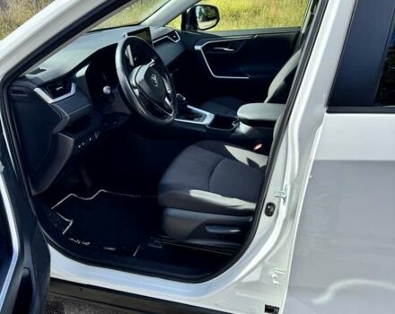 Тойота РАВ 4 2021 в Чернигове на Automoto.ua Белый Тойота РАВ 4, объемом двигателя 2.49 л и пробегом 103 тыс. км за 34999 $, фото 21 на Automoto.ua