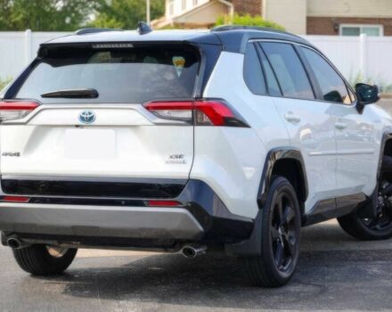 Білий Тойота РАВ 4, об'ємом двигуна 2.5 л та пробігом 21 тис. км за 20000 $, фото 3 на Automoto.ua