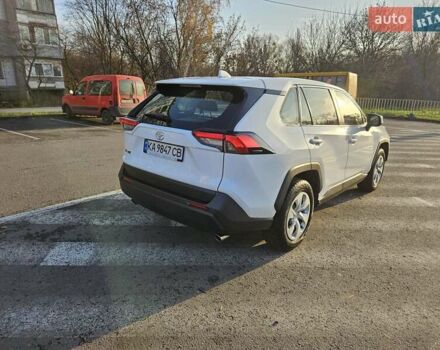 Білий Тойота РАВ 4, об'ємом двигуна 1.99 л та пробігом 149 тис. км за 21500 $, фото 5 на Automoto.ua