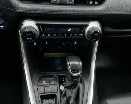 Белый Тойота РАВ 4, объемом двигателя 2.5 л и пробегом 55 тыс. км за 37500 $, фото 30 на Automoto.ua