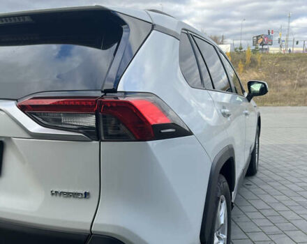 Білий Тойота РАВ 4, об'ємом двигуна 2.5 л та пробігом 25 тис. км за 35000 $, фото 12 на Automoto.ua