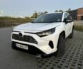 Білий Тойота РАВ 4, об'ємом двигуна 2.5 л та пробігом 64 тис. км за 27000 $, фото 1 на Automoto.ua