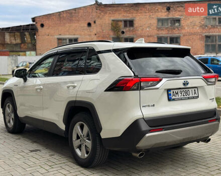 Білий Тойота РАВ 4, об'ємом двигуна 2.5 л та пробігом 97 тис. км за 29900 $, фото 4 на Automoto.ua