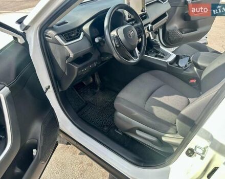 Белый Тойота РАВ 4, объемом двигателя 1.99 л и пробегом 81 тыс. км за 28900 $, фото 6 на Automoto.ua