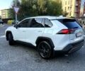 Белый Тойота РАВ 4, объемом двигателя 2 л и пробегом 75 тыс. км за 28399 $, фото 3 на Automoto.ua